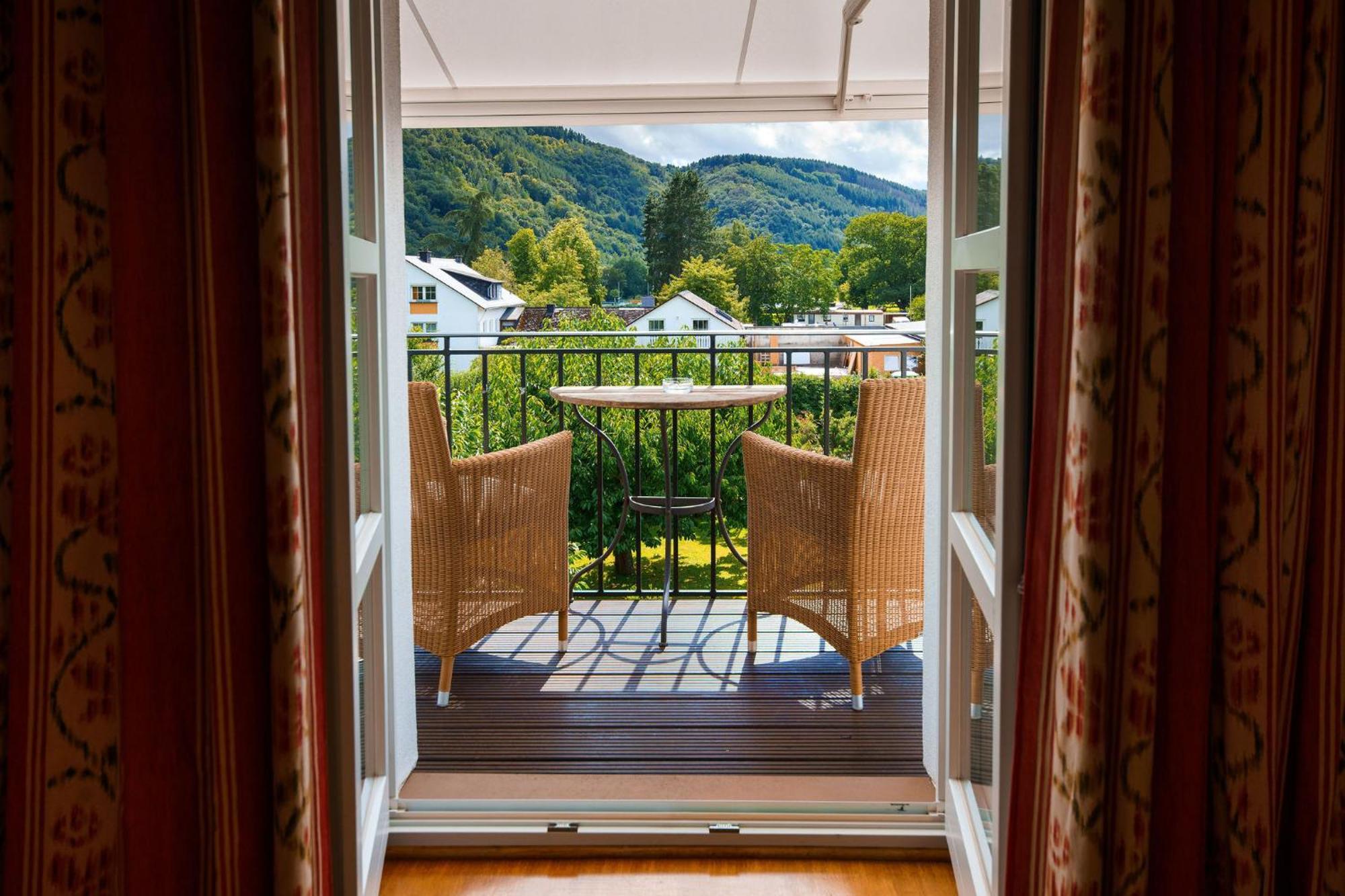 Wein Und Landhaus Kallfels Krov Exterior photo